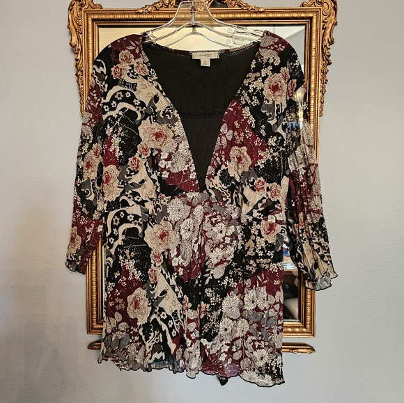 Blouse - Picture 1 of 3